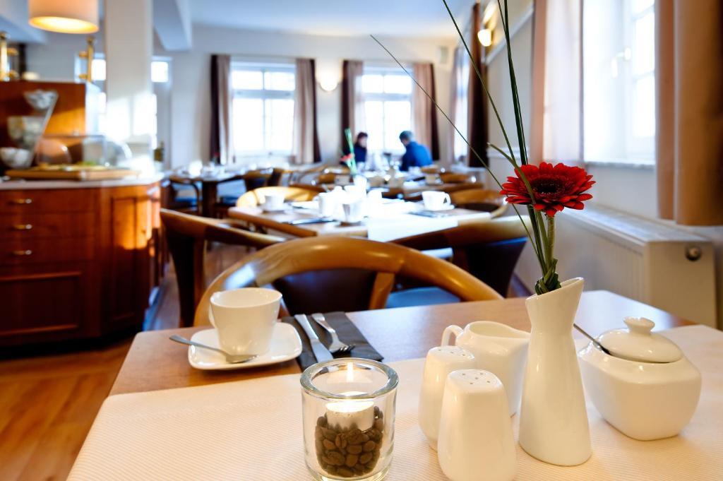 Wißmar Hotel Am Alten Hafen מראה חיצוני תמונה