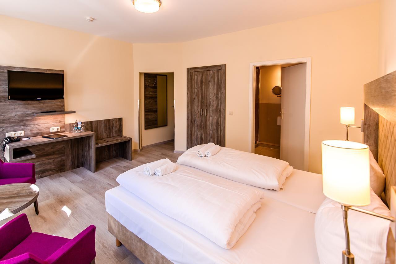 Wißmar Hotel Am Alten Hafen מראה חיצוני תמונה