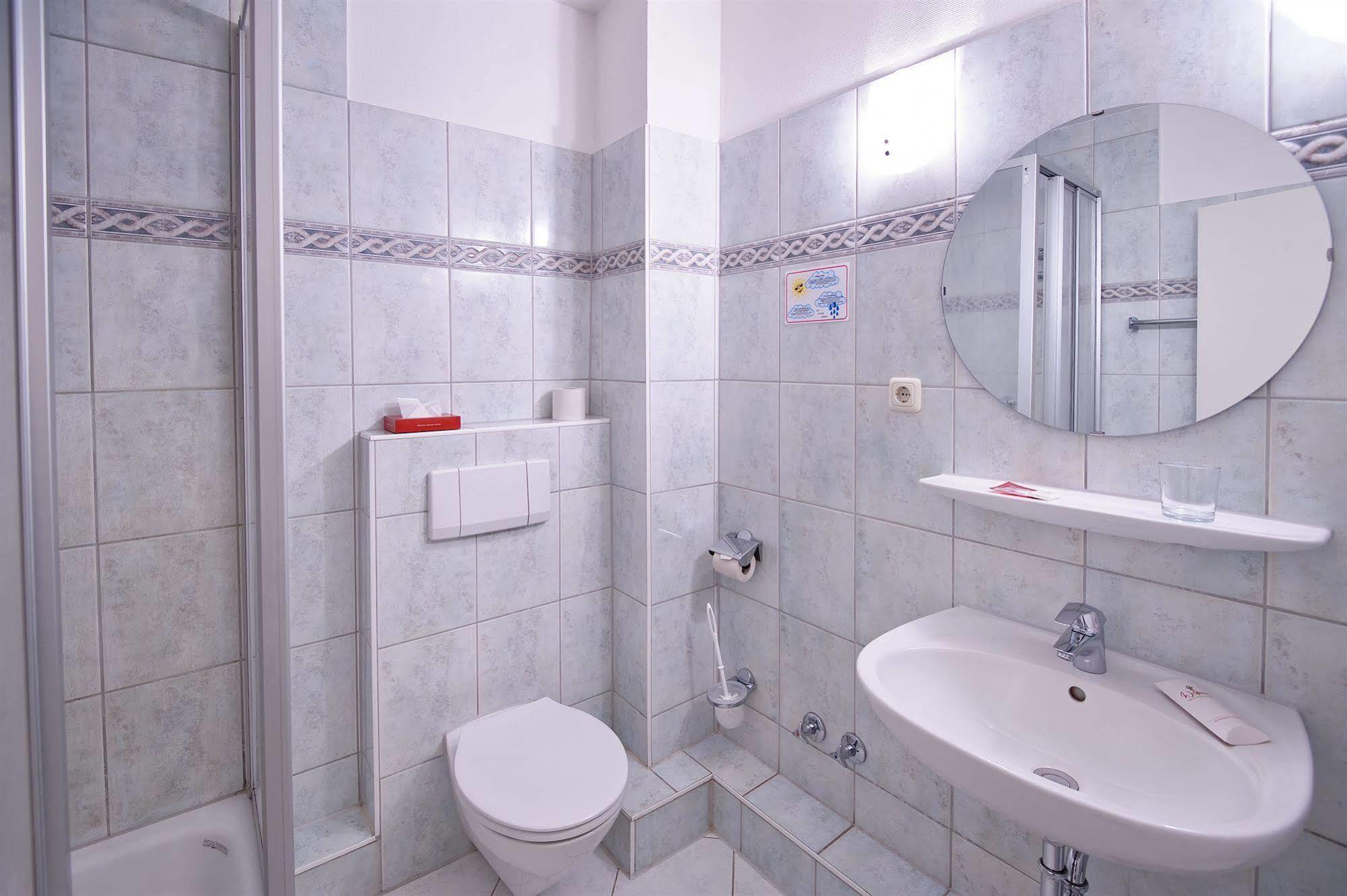 Wißmar Hotel Am Alten Hafen מראה חיצוני תמונה